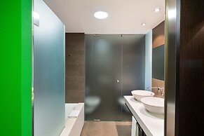 Barcelo Valencia Hotel