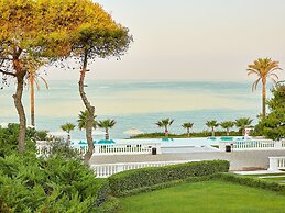 Mandola Rosa, A Grecotel Resort To Live At Riviera Olympia