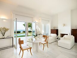 Mandola Rosa, A Grecotel Resort To Live At Riviera Olympia