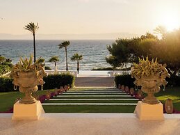 Mandola Rosa, A Grecotel Resort To Live At Riviera Olympia