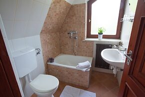 Helios Hotel Pension