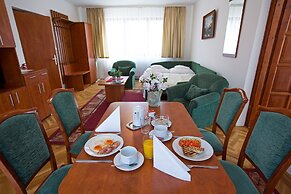 Helios Hotel Pension