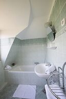 Helios Hotel Pension