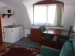 Helios Hotel Pension