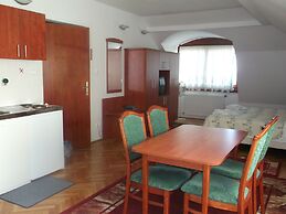 Helios Hotel Pension