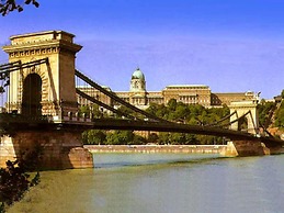 Helios Hotel Pension