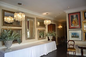 Lemoenkloof Guest House