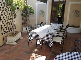 Lemoenkloof Guest House