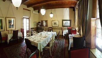 Lemoenkloof Guest House