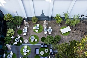Best Western Plus Executive Hotel and Suites