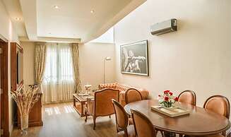 Melia Recoleta Plaza