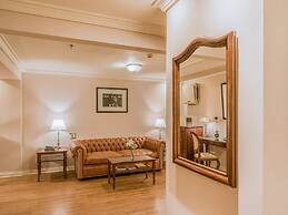 Melia Recoleta Plaza