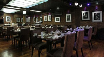 Melia Recoleta Plaza