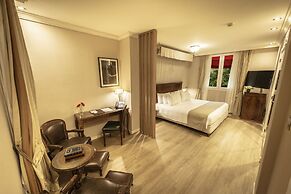 Melia Recoleta Plaza