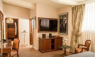 Melia Recoleta Plaza