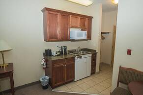 Lakeview Inns & Suites - Chetwynd