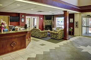 Lakeview Inns & Suites - Chetwynd