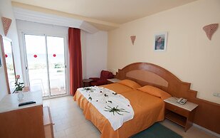 Thapsus Beach Resort