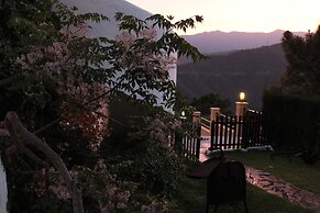 Hotel Los Jarales
