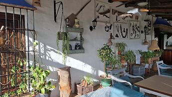 Hotel Los Jarales