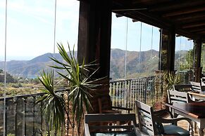 Hotel Los Jarales