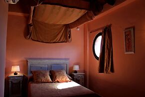 Hotel Los Jarales