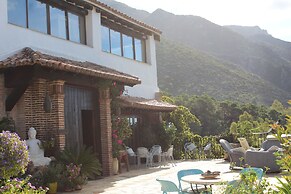 Hotel Los Jarales