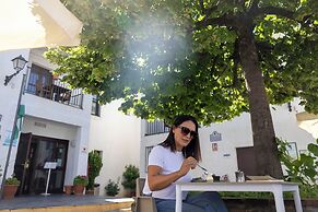 Villa Turistica de Bubion