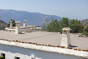 Villa Turistica de Bubion