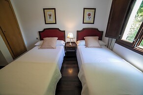 Villa Turistica de Bubion