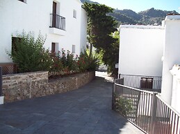 Villa Turistica de Bubion