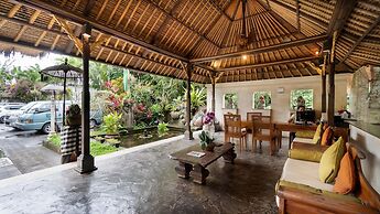 Natura Resort and Spa