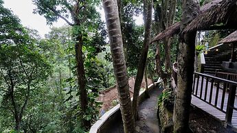 Natura Resort and Spa