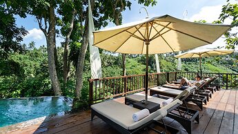 Natura Resort and Spa