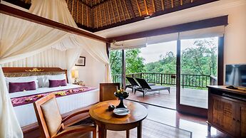 Natura Resort and Spa