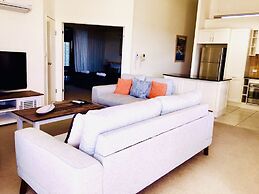 Boathouse Resort Tea Gardens