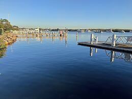 Boathouse Resort Tea Gardens