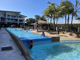 Boathouse Resort Tea Gardens