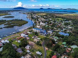 Boathouse Resort Tea Gardens