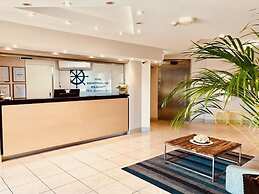 Boathouse Resort Tea Gardens