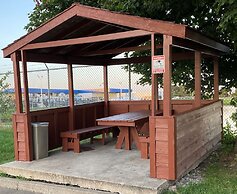 Days Inn by Wyndham Morton