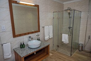 Acajou Beach Resort