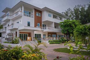 Acajou Beach Resort