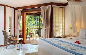 Acajou Beach Resort