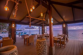 Coco de Mer Hotel and Black Parrot Suites