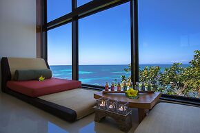 Coco de Mer Hotel and Black Parrot Suites