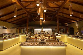 Coco de Mer Hotel and Black Parrot Suites