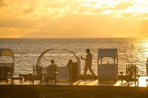 Coco de Mer Hotel and Black Parrot Suites