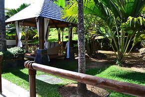 Coco de Mer Hotel and Black Parrot Suites