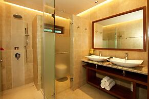 Coco de Mer Hotel and Black Parrot Suites